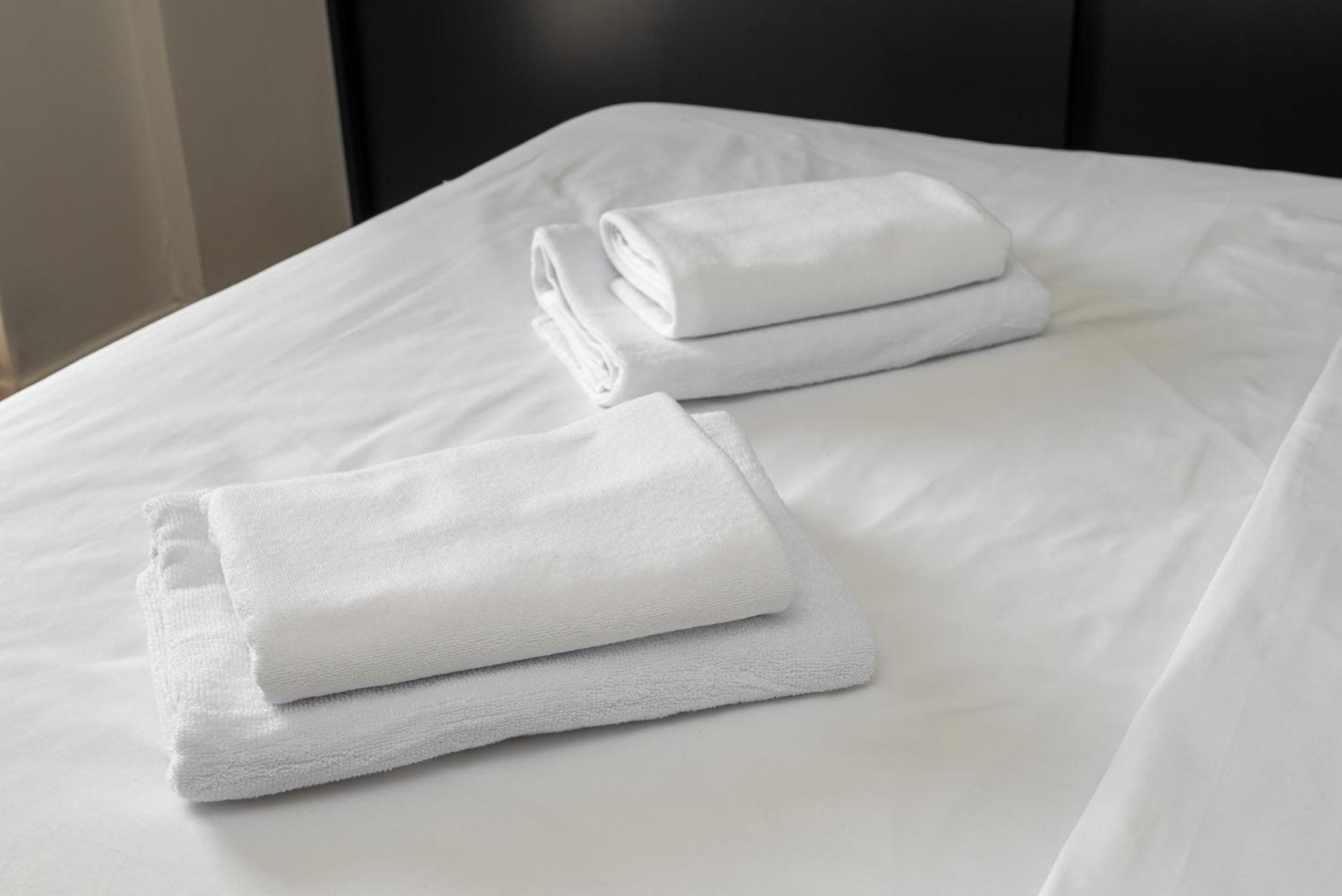 New Varsovia Comfort 569 Esterno foto